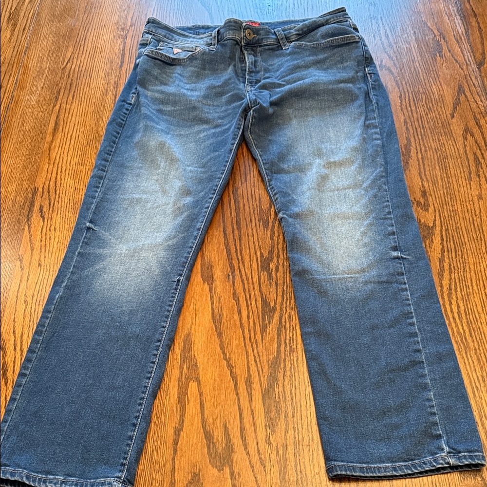 Guess Slim Straight Jeans Medium Wash Stretch Denim Classic Fit